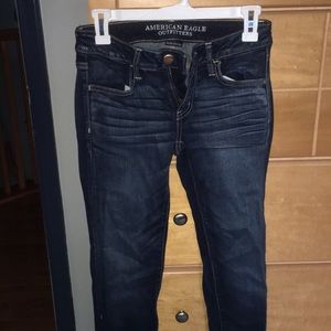 AMERICAN EAGLE “SUPER STRETCH” SKINNY JEANS